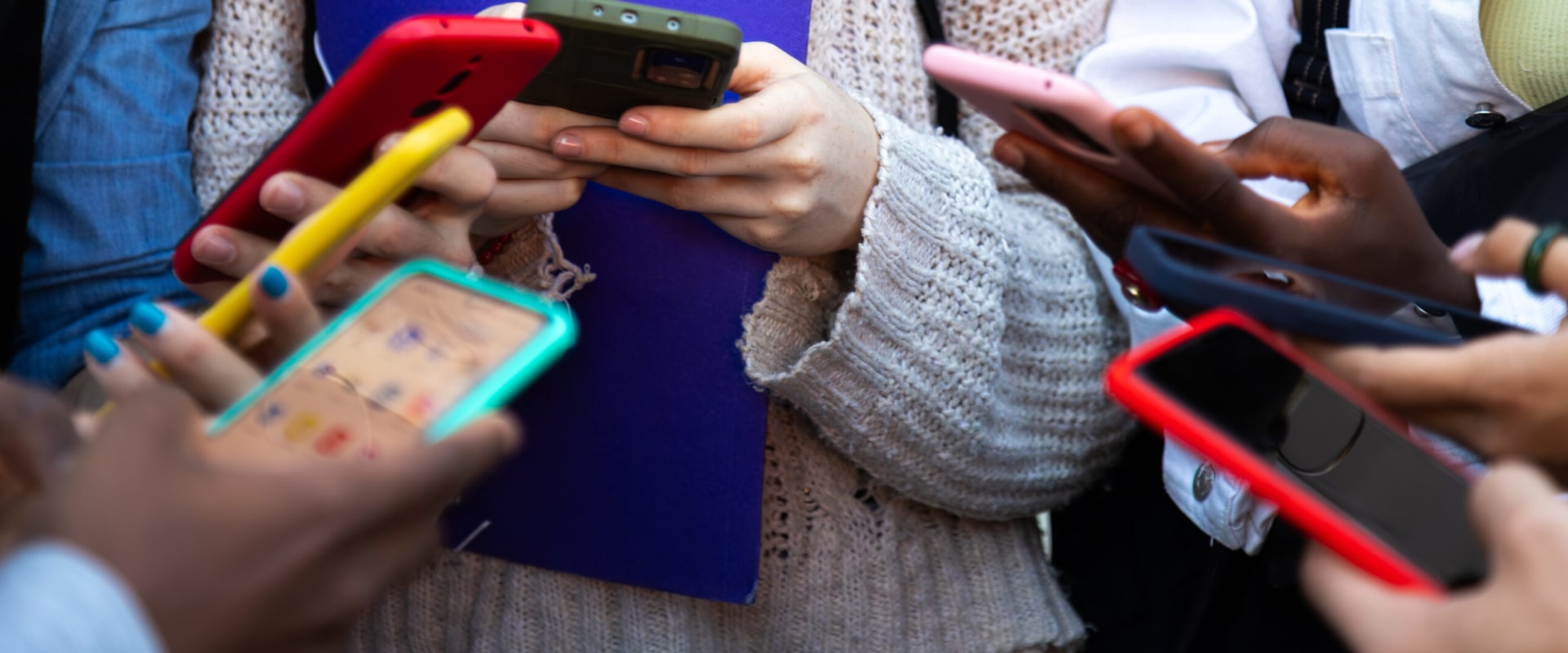 The Digital Revolution: How Social Media and Technology are Shaping Advocacy Organizations in Western Oregon